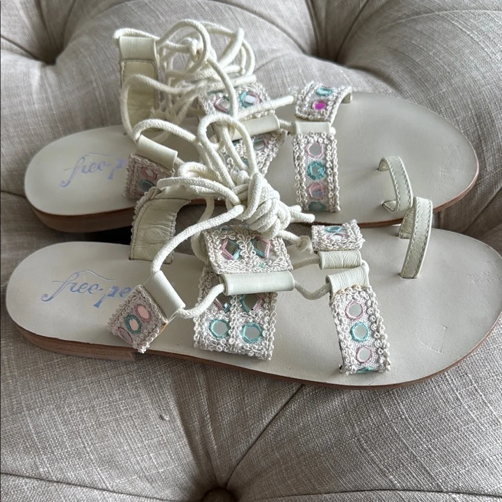 New N T Free People Cream and Blue Lace-Up Sandals